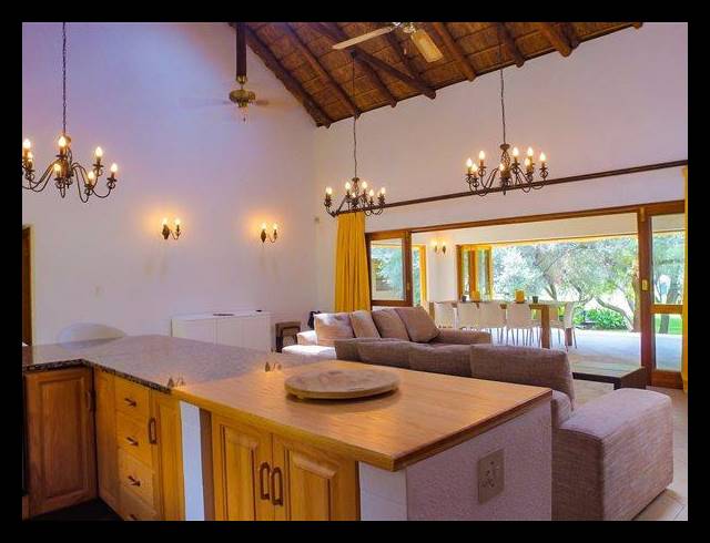3 BEDROOM HOUSE SOLD IN LAKELAND ESTATE